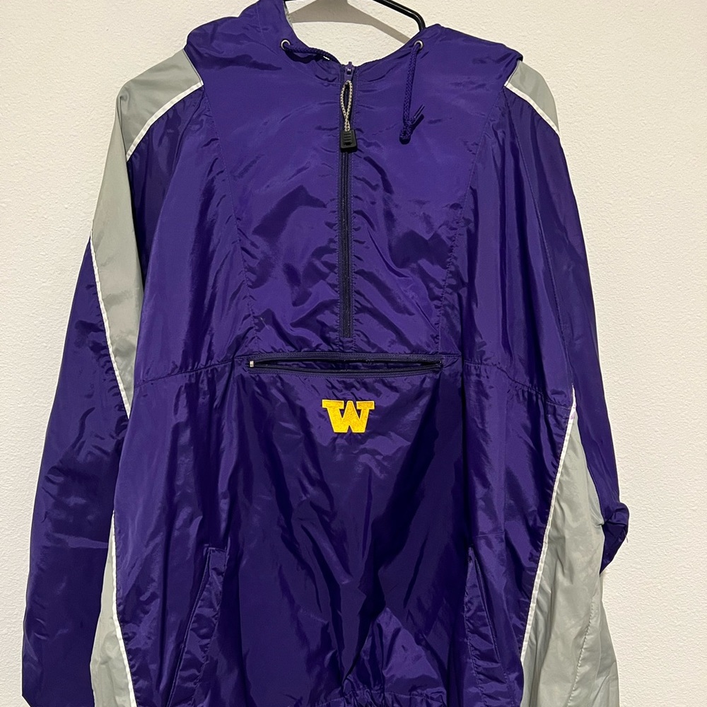 Vintage USA Sports Club University of Washington Windbreaker